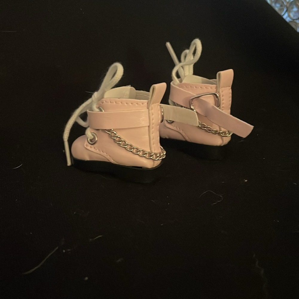 SALE-Labubu Pink Designer Boots with Chain Detail - Picture 3 of 6